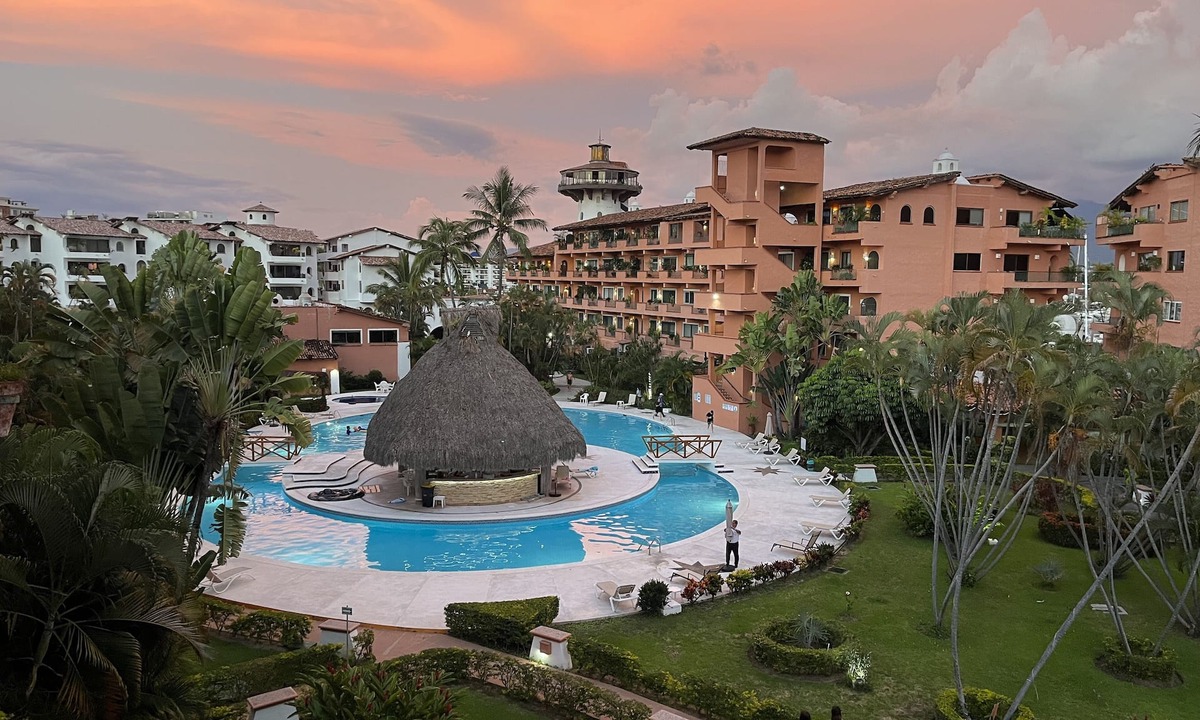 Marina Vallarta Apartment | Sunny Apartment in a great location.