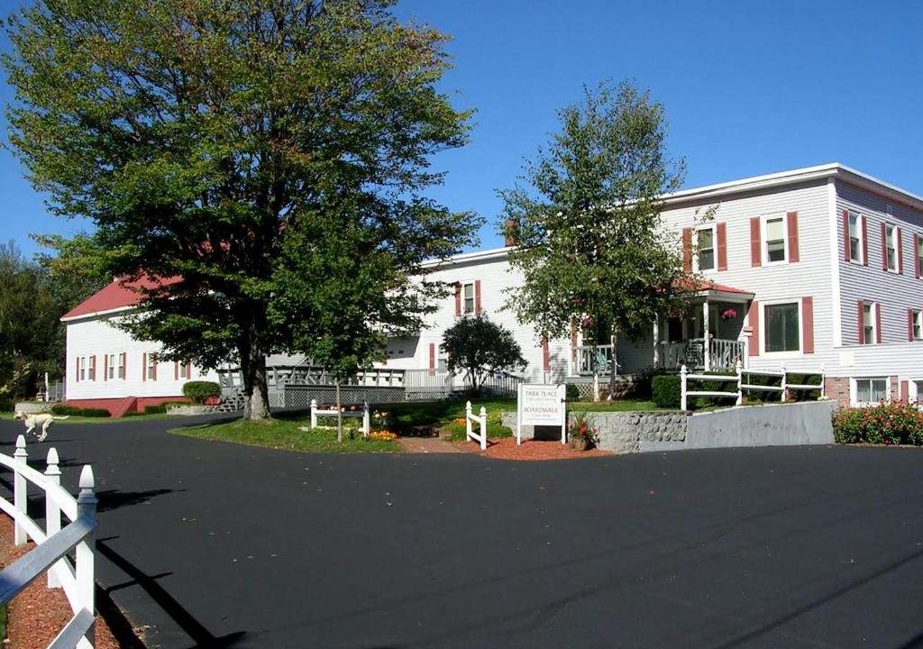 Rumford Bed & Breakfast | Swift River Suites