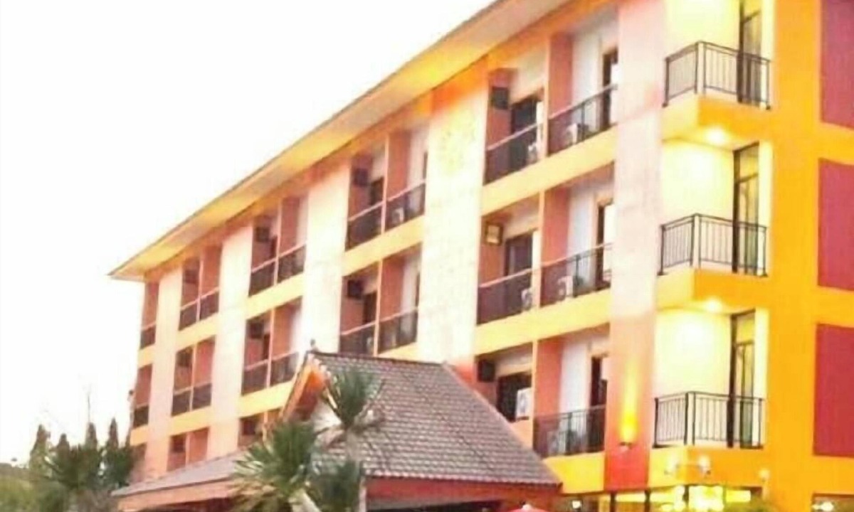 Surat Thani Hotel | Tawan Anda Garden Hotel