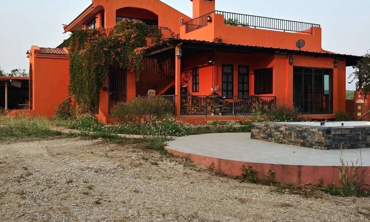 Phan House | The House On The Hill
