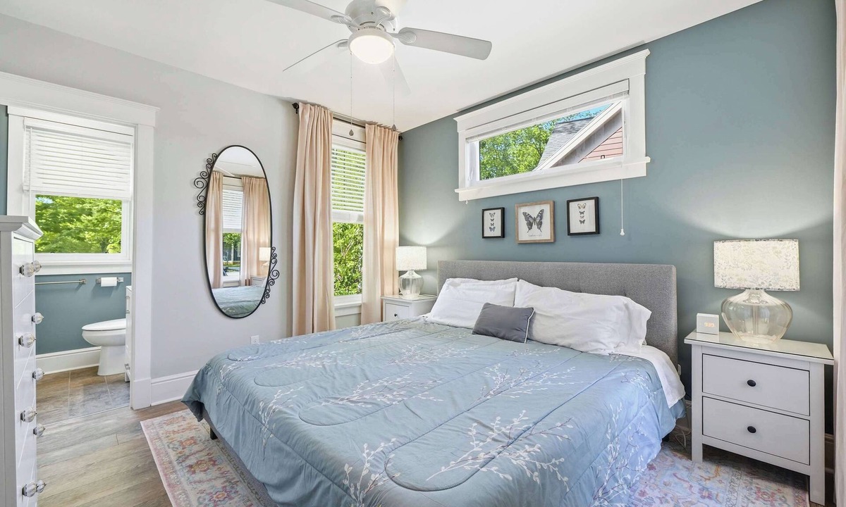 Cherry Valley House | The Jackrabbit - 3 Summer Village