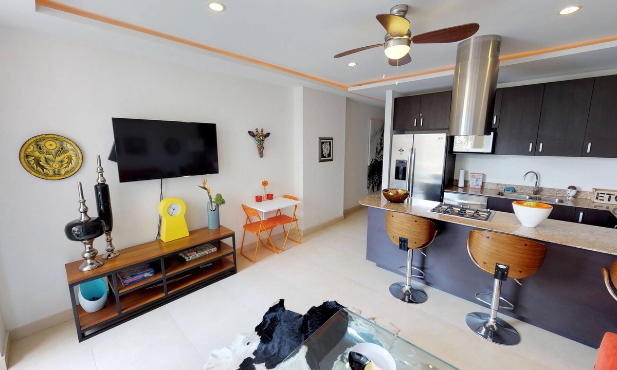 Emiliano Zapata Condo | The Park 107 Complex One Block from Olas Altas 2BD Condo for rent in Old Town, P