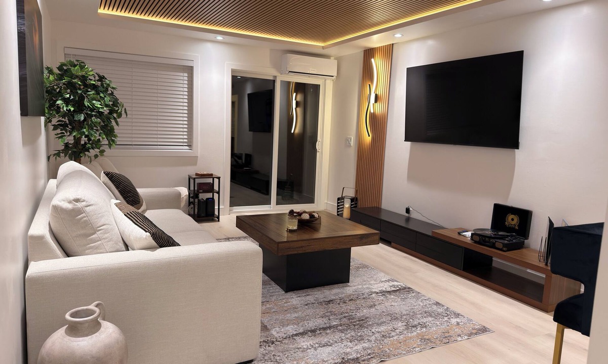 Harbor Apartment | The Prestige Long Beach/On Site Free Parking
