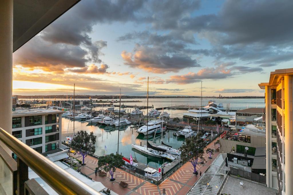 Auckland Central Business District Apartment | The Prestigious Penthouse