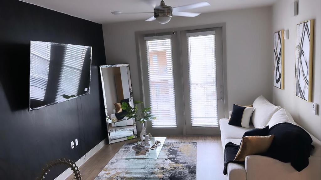 Fort Worth Apartment | The Refuge Retreat