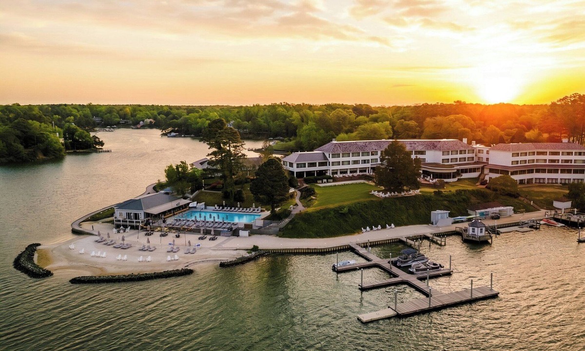 Irvington Hotel | The Tides Inn