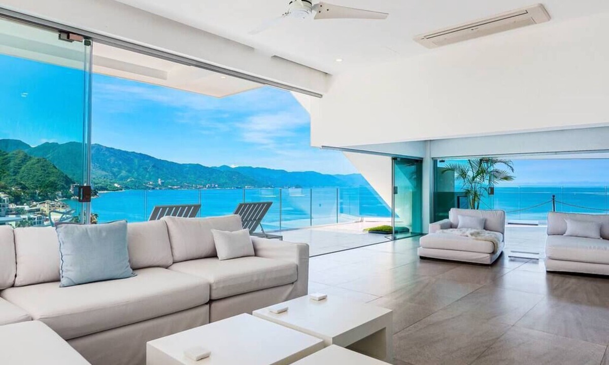 Amapas Apartment | TOP FLOOR 5BR PENTHOUSE at Orchid - Best Views!