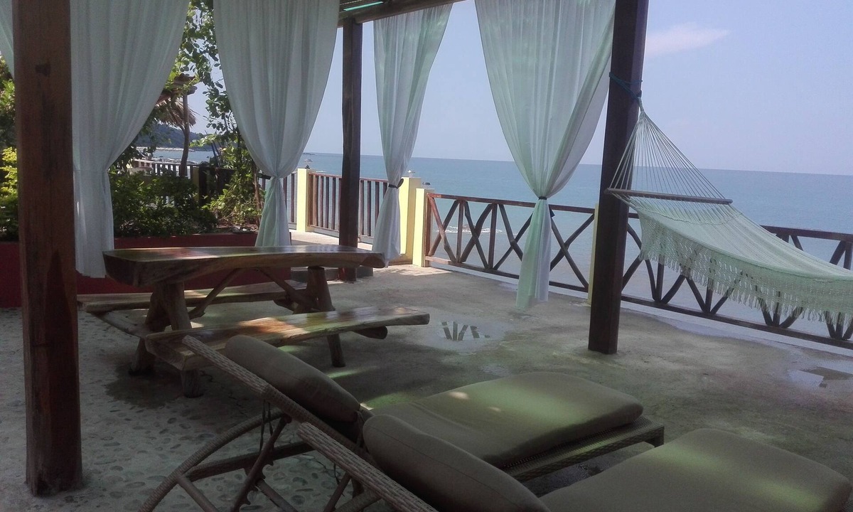 Cabo Corrientes Bed & Breakfast | Treasure by the Sea.