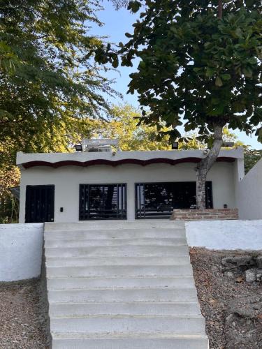 Platanitos House | Tropical paradise awaits!