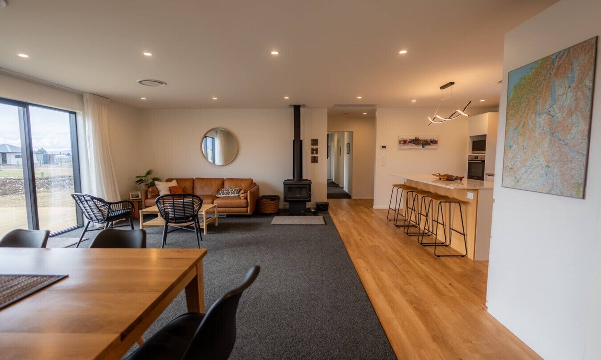 Twizel House | Tussock Bend Horizons