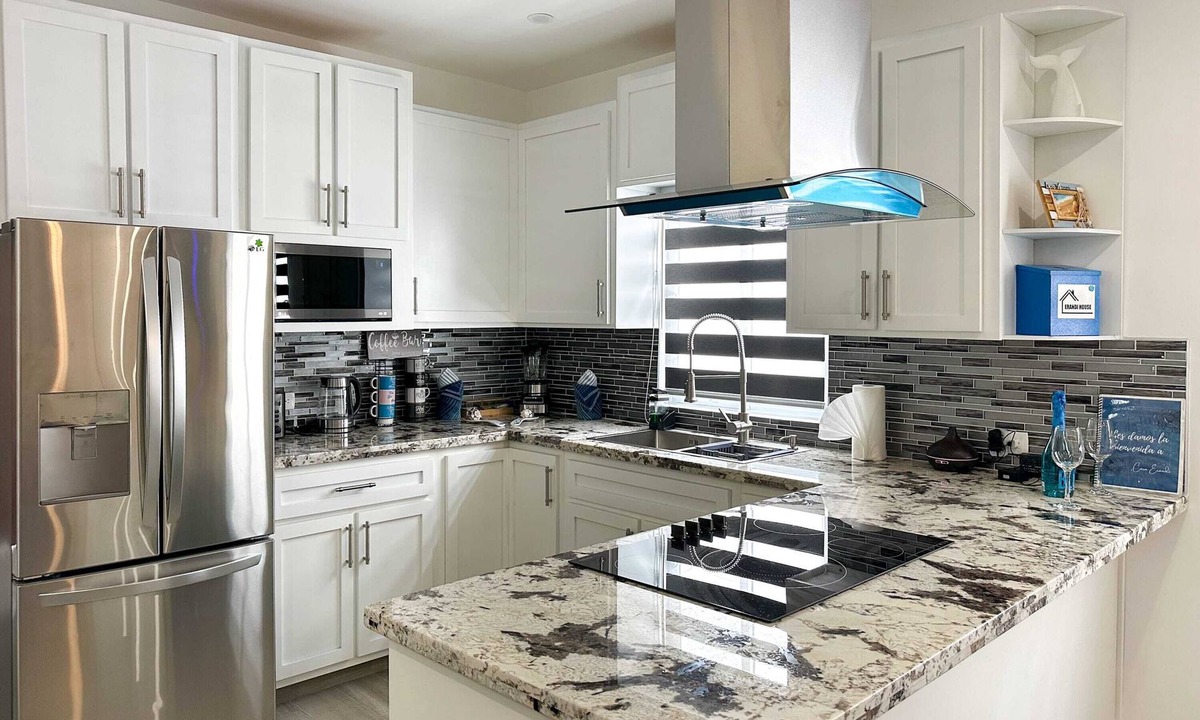 Centro House | Ultimate Downtown Home Has it all!