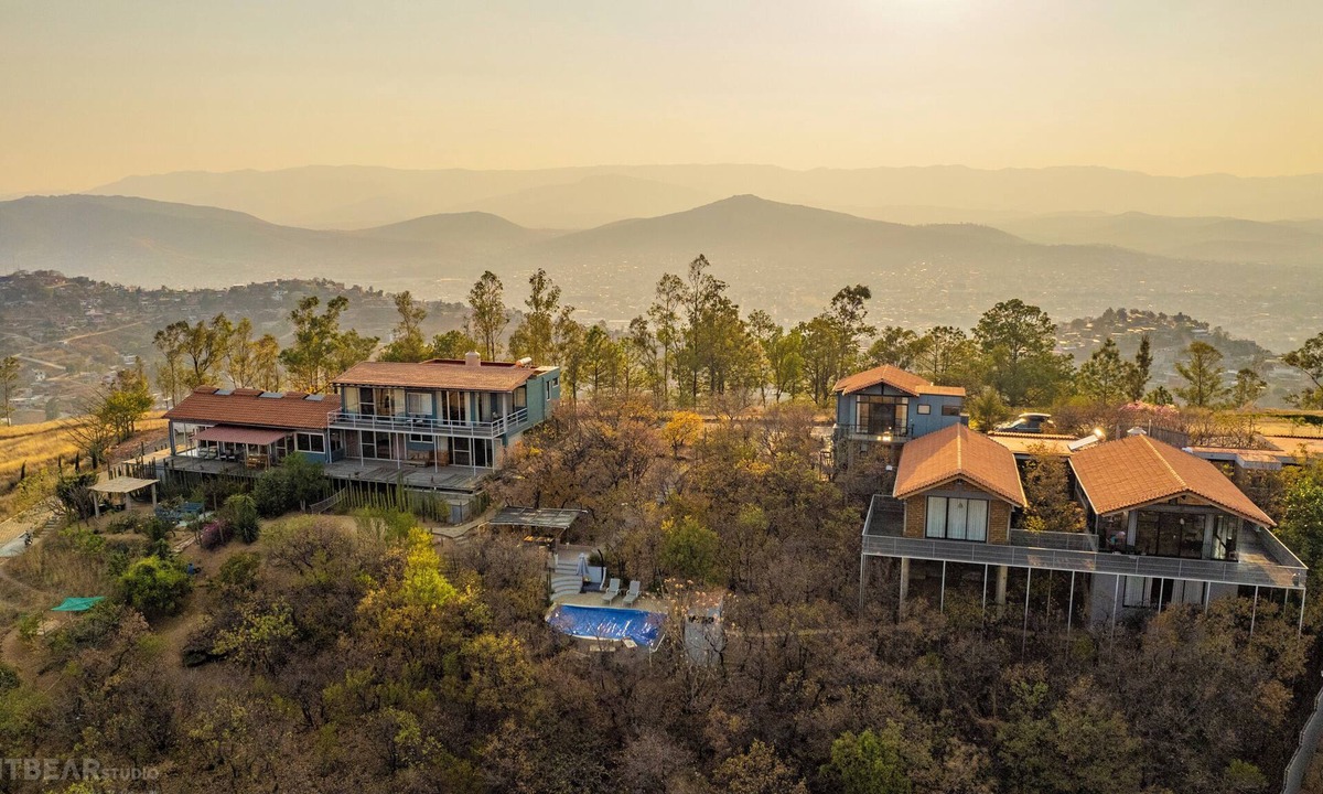 Oaxaca House | Utopia Casa Horizonte: a house with a view, and all you need.