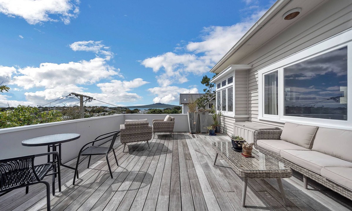 Devonport House | Views Forever by Bespoke Stays