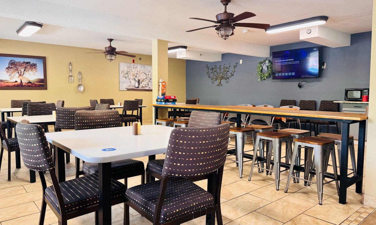 Branson Hotel | Wander Inn