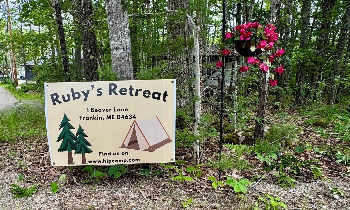 Franklin RV Rental | Waterfront campsite perfect for parking your camper/RV!
