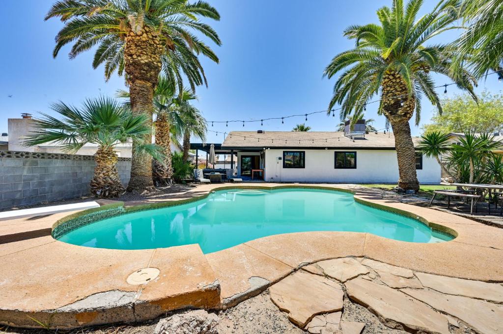 Yuma House | Yuma Vacation Rental with Private Pool and Patio!