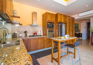 1 Bedroom condo in V177, perfect location! 1BD Condo for rent in Amapas, Puerto