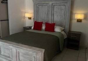 12 VENATOR House Boutique