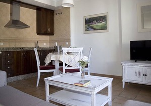 2 bedroom apartment with garden block 1 (Apartment 2)