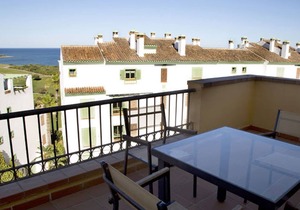 2 bedroom apartment with garden block 1 (Apartment 2)