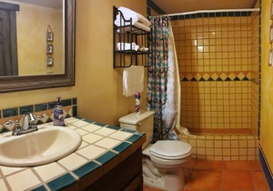 2 BR + 2 BA condo El Pueblo C2 Puerto Peñasco
