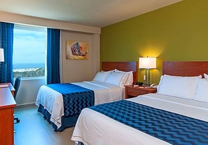 3-Star Hotel ∙ Holiday Inn Express Cabo San Lucas