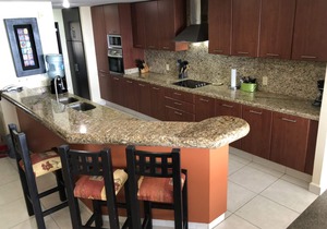 4BR/4.5BA Villa Magna Beachfront Condo with Gorgeous Ocean Views