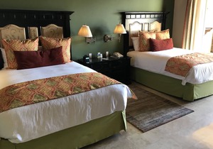 5-STAR VILLA IN MONTECRISTO ESTATES
