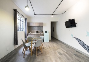 6Px Spacious apartment with trendy Rooftop! (J)