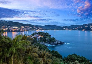 A private peninsula in Zihuatanejo Bay!