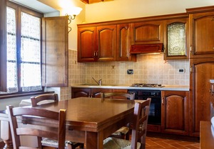 Apartment "Casa Vacanza Il Carpignone 4" with Lake View