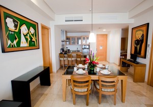 Beautiful 1 bedroom suite Mayan Palace! (Sleeps 4)
