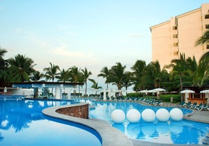 Beautiful 1 bedroom suite Mayan Palace! (Sleeps 4)