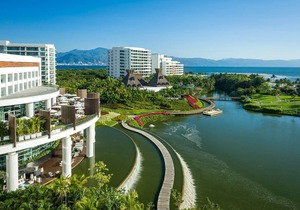 Beautiful 1 bedroom suite Mayan Palace! (Sleeps 4)