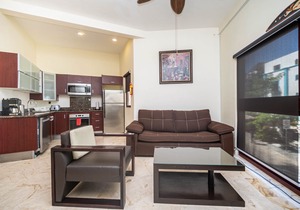 Beautiful and comfortable apartment in a condominium facing the sea