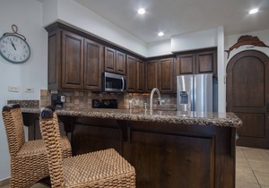 BELLA SIRENA BD 703 Cozy Blue Ocean Oasis Ocean View Condo