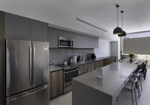 Best Location Right in Cabo Marina l 8 Pax!
