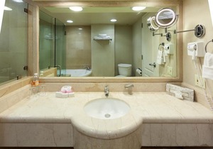 Best Western PLUS Nuevo Laredo Inn & Suites