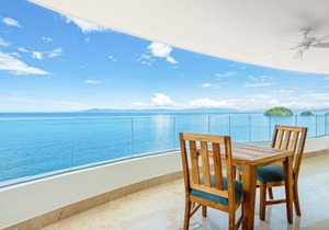 Blue Horizon 705