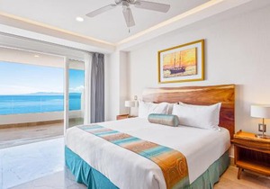 Blue Horizon 705