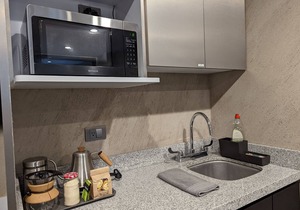 Boutique Condo on Private Street in Condesa | King Bed w/Fast Wifi