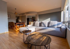 Capitalia - Spacious-Clean-Modern