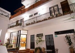 Casa Irake