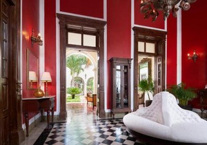 Casa Lecanda Boutique Hotel