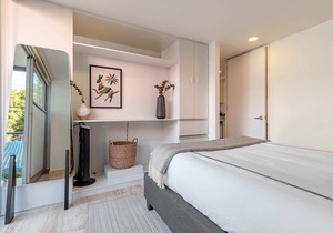 Casai Brand New Studio in Perfect Location!