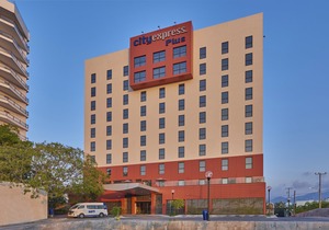 City Plus Puerto Vallarta
