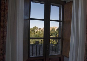 Comfortable accommodation in a castle, swimming pool