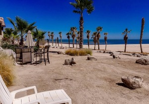 Condo 77-3. On the Beach , First Class, on the Sea of Cortez