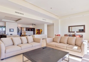 Encanto Living 1201 Elegant Spacious 4 Bedroom