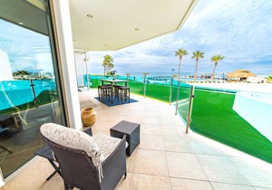Esmeralda Beach Resort 3 Bedrooms Condo B 103